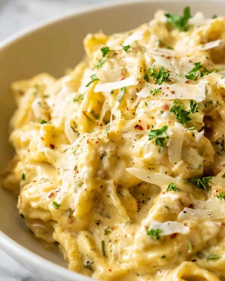 Slow Cooker Garlic Parmesan Chicken Pasta Recipe