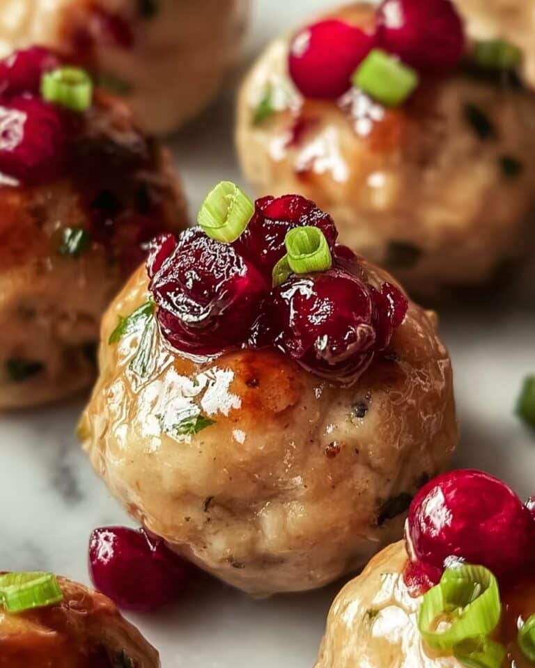 Cranberry Turkey Stuffing Balls – The Ultimate Bite-Sized Thanksgiving Treat Recipe