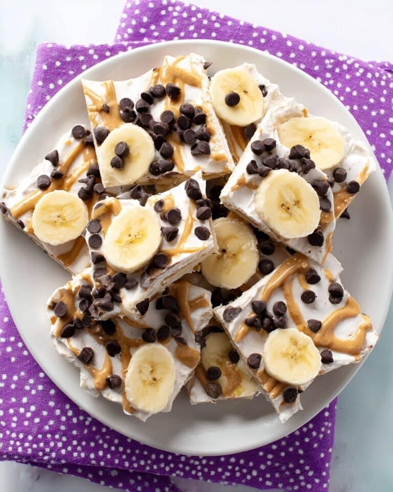Frozen Yogurt Bark with Peanut Butter and Bananas Recipe