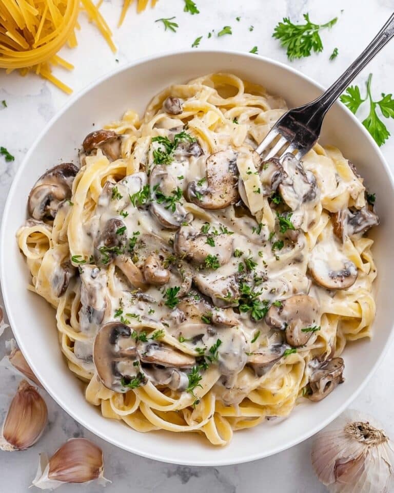 Mushroom Alfredo Pasta Recipe